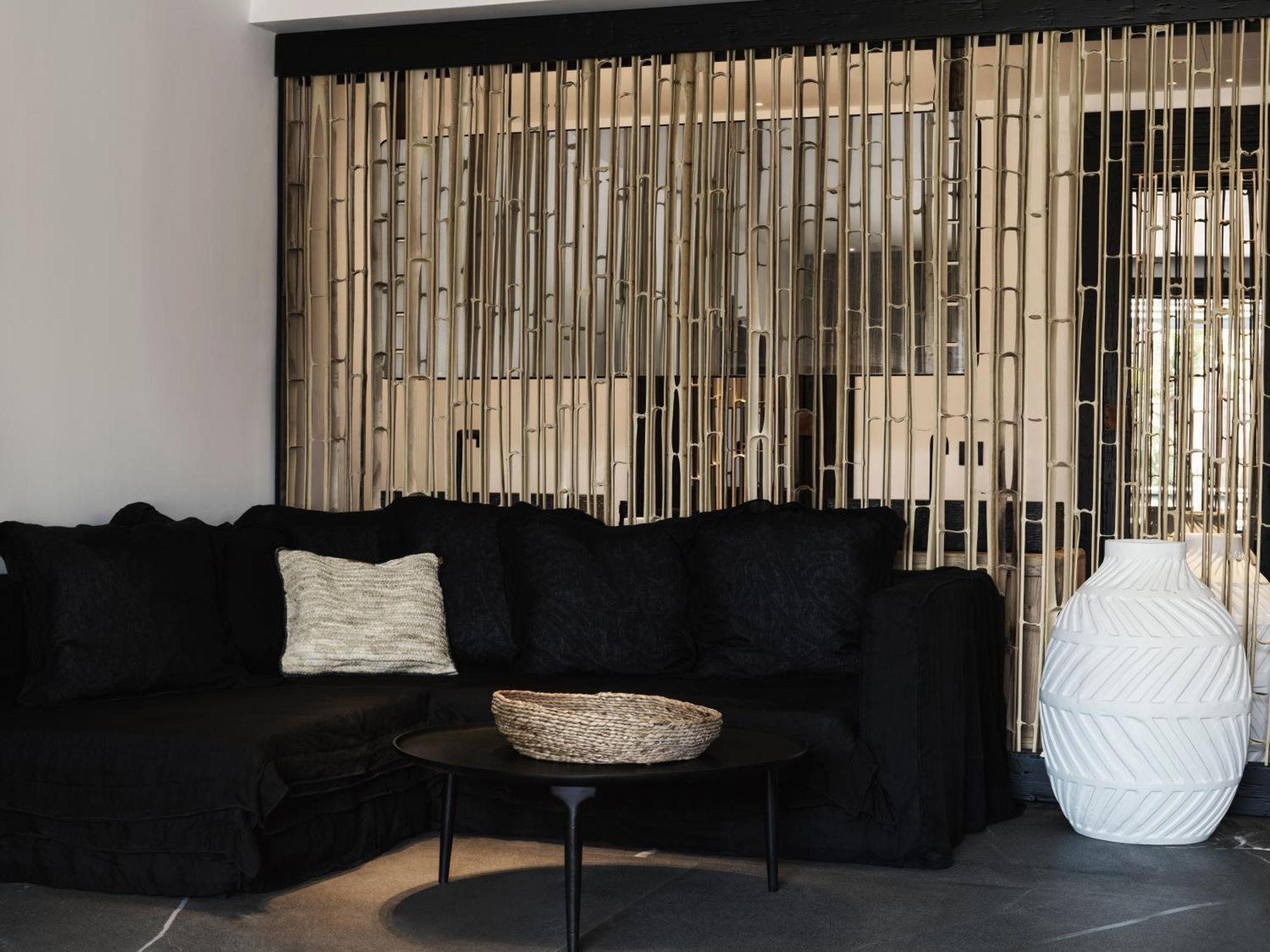 Myconian O, A Member Of Design Hotels (Adults Only) Орнос Стая снимка