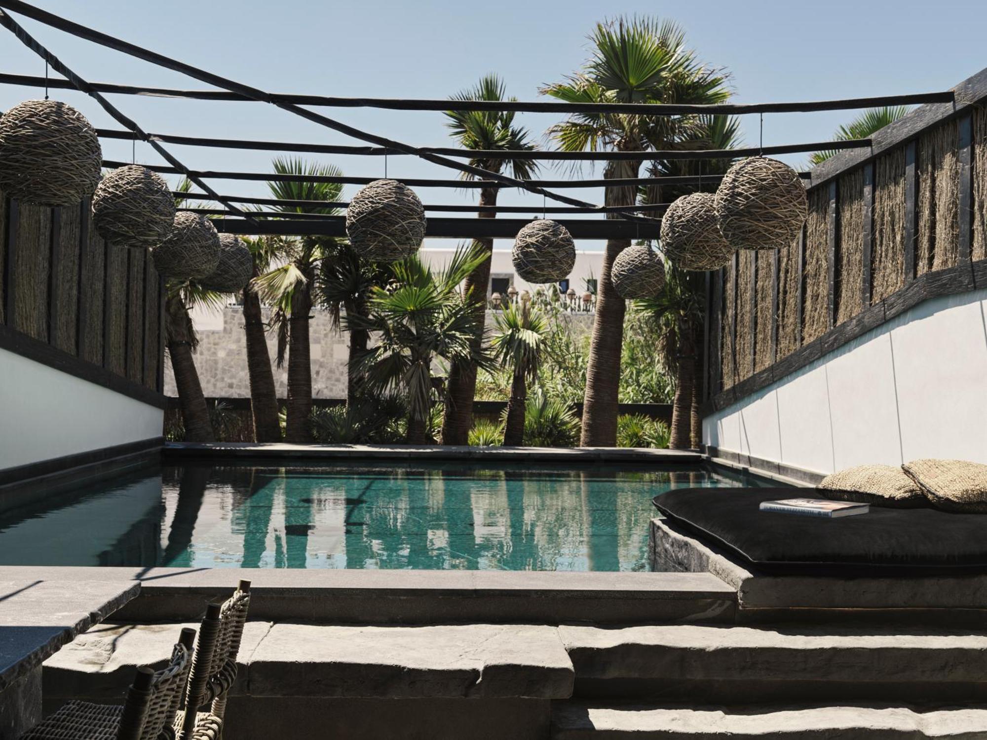 Myconian O, A Member Of Design Hotels (Adults Only) Орнос Стая снимка